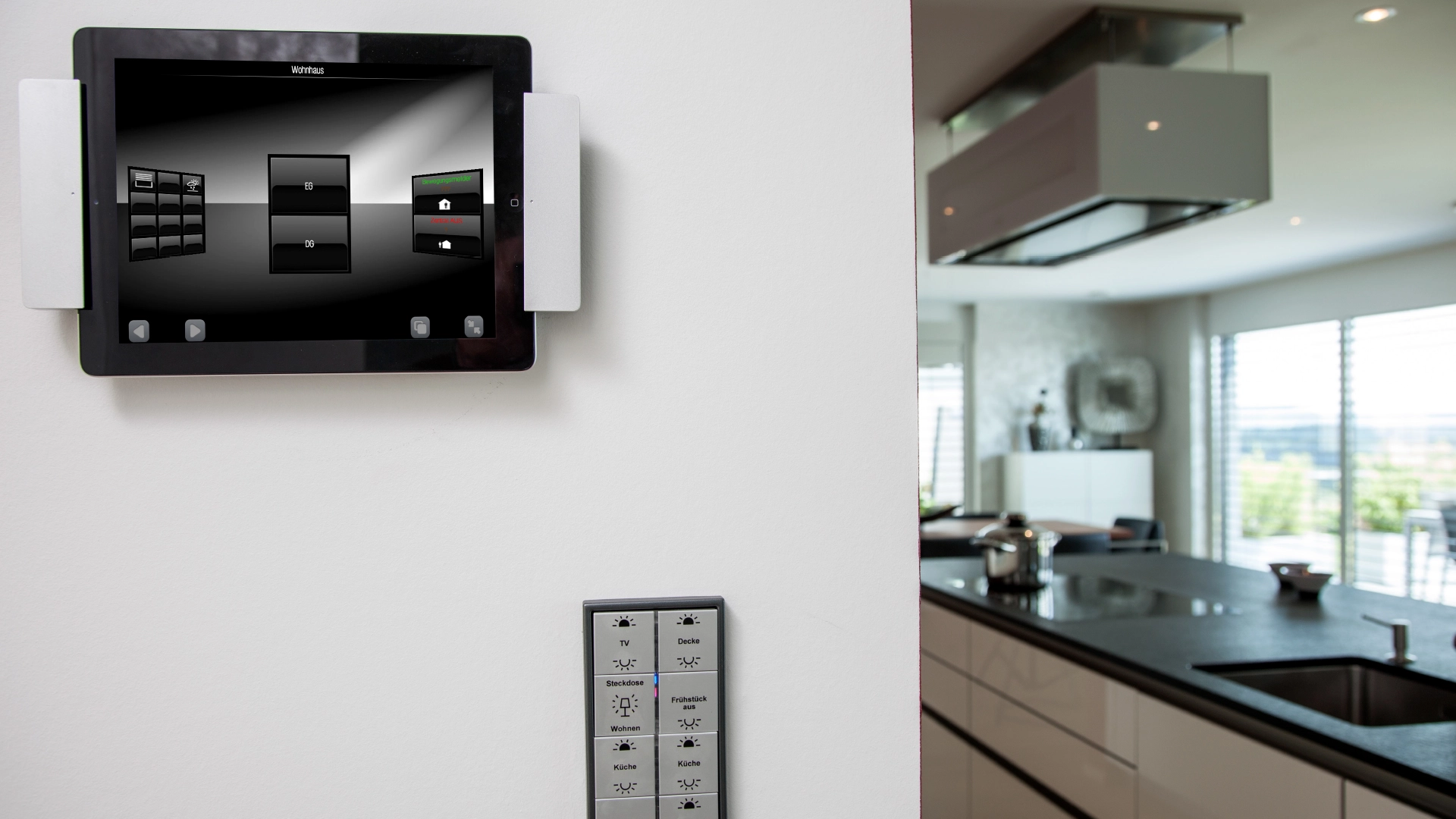 Küche mit Smart Home Steuerung