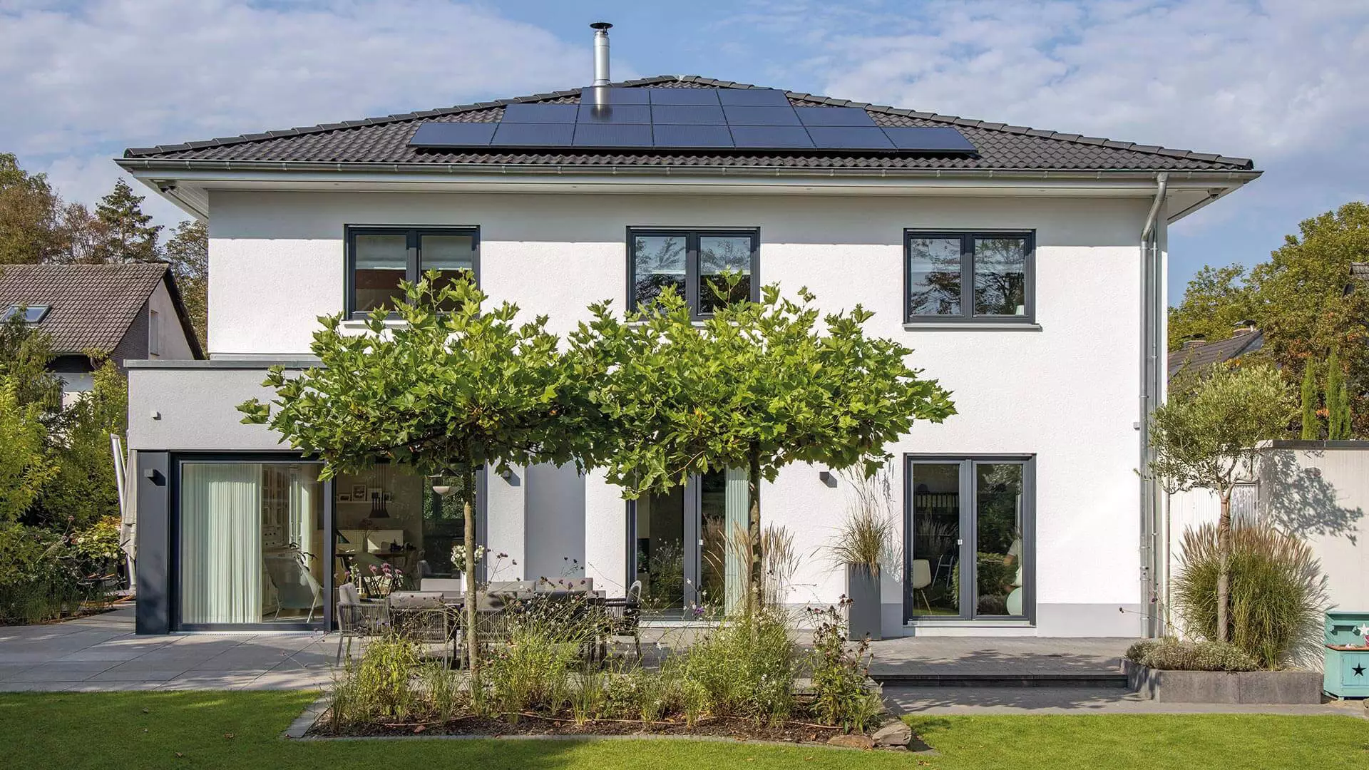 Außenansicht Haus Töpfer mit Solaranlage