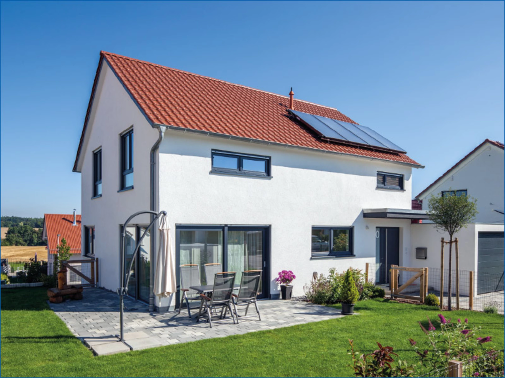 Haus Thoms – Modernes Satteldachhaus mit viel Licht. (Foto: BAUMEISTER-HAUS)