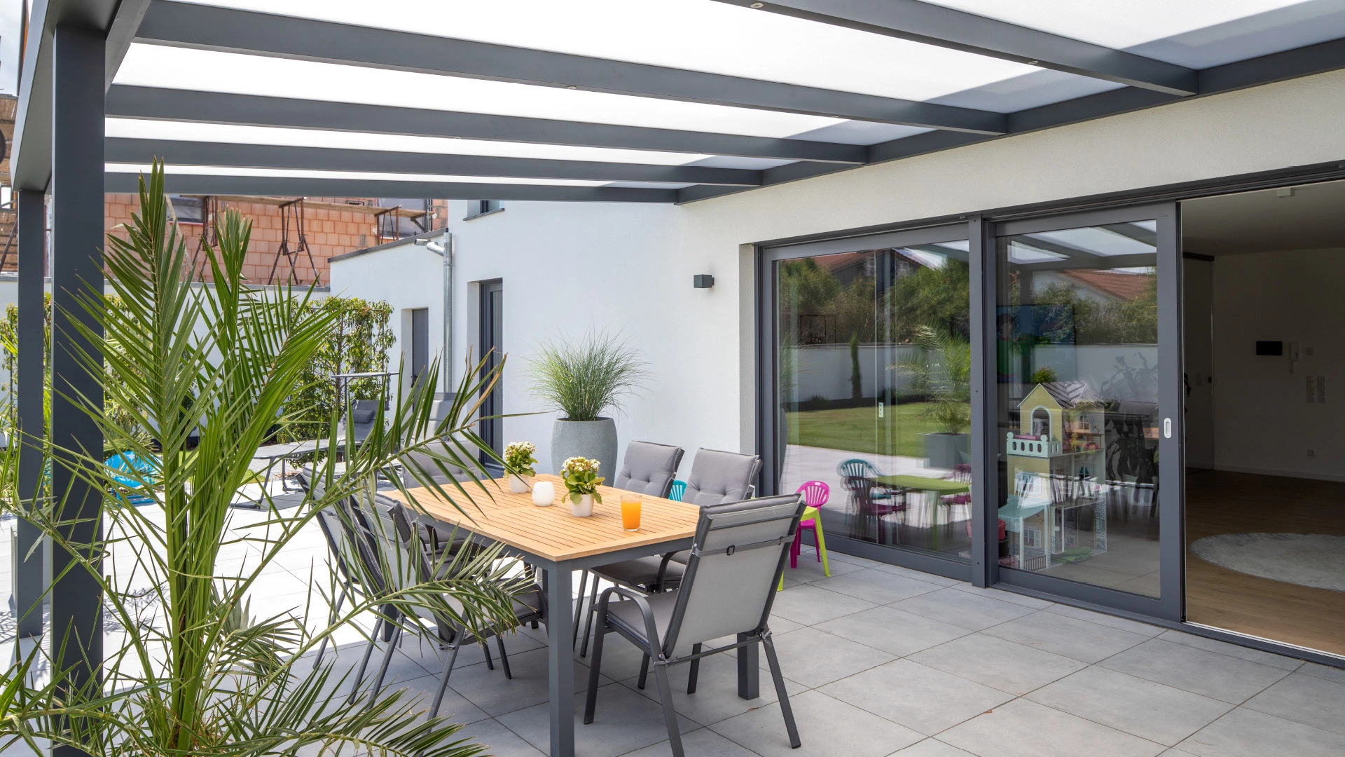 Überdachte terrasse von Haus Pfeilschmidt