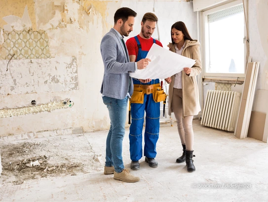 Wir kooperieren mit hervorragenden und regionalen Handwerkern. (Foto: © iStock.com / didesign021) 
