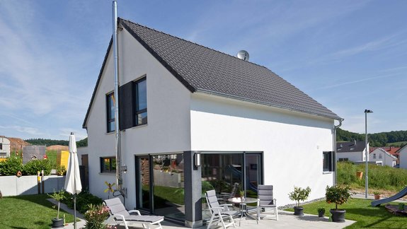 Haus Escher | Viel Raum und Privatsphäre - auf kleinem Grundstück und ohne Keller.