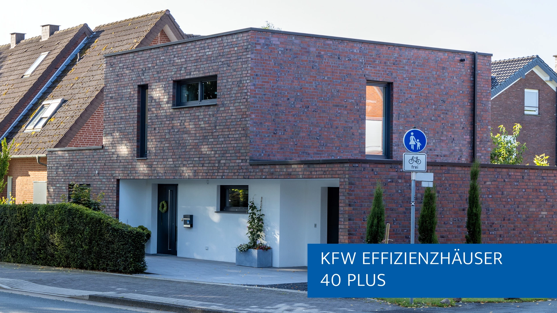 Kundenhaus Familie Jung von BAUMEISTER-HAUS ist in der Kategorie KfW Effizienzhäuser 40 Plus bei den Hausbau Design Awards 2025 nominiert
