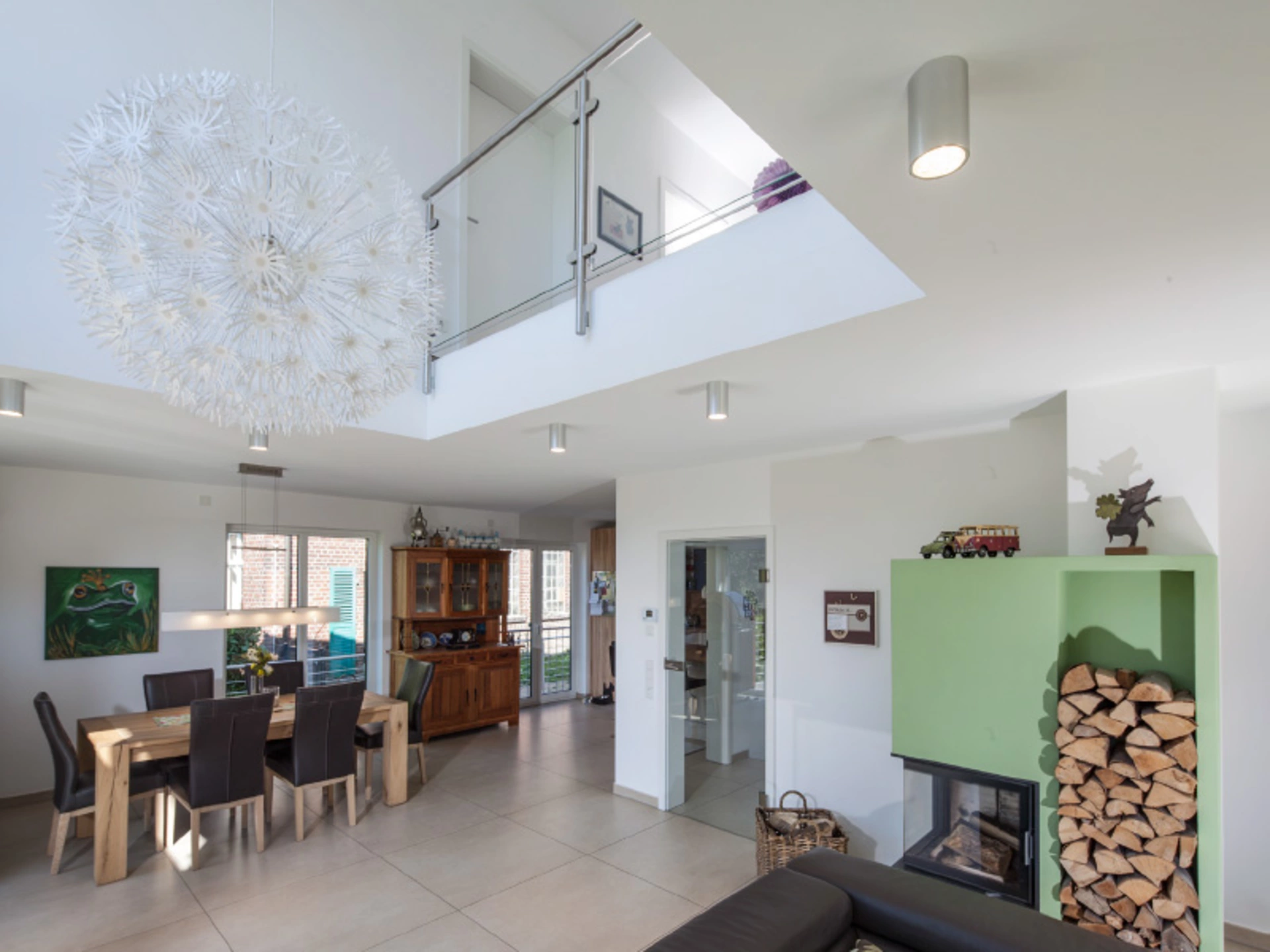Modernes Flair im Haus Engelhardt (Foto: BAUMEISTER-HAUS)