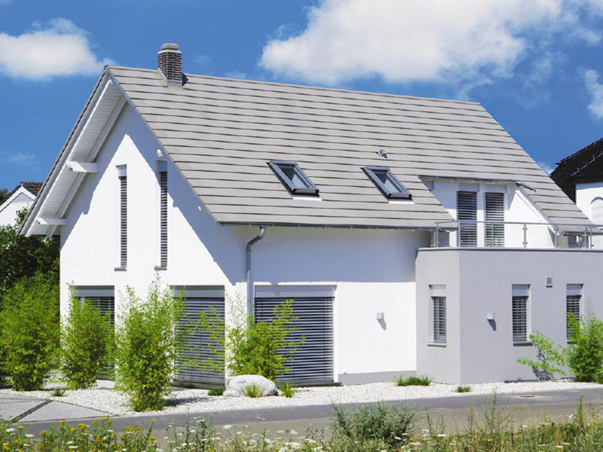 Haus Breitenbach: Problemlos weiter den Blick nach draußen genießen. (Foto: BAUMEISTER-HAUS)